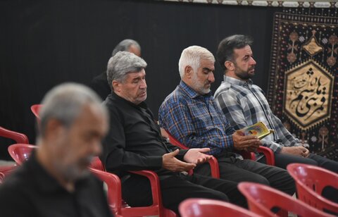 تصاویر| مراسم سوگواری صبح تاسوعای حسینی در مسجد شهدای شیراز به میزبانی نماینده ولی فقیه در فارس