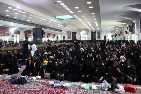 تصاویر/ روز  تاسوعای حسینی در گلزار شهدای بندرعباس