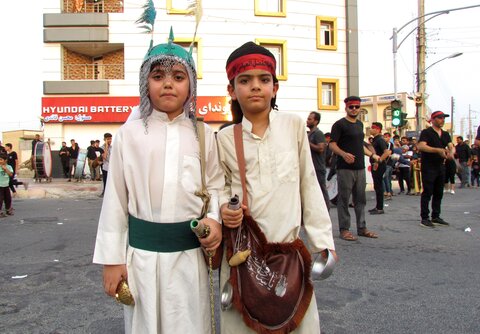 تصاویر/ اجتماع هیئات مذهبی شهر دیّر در روز تاسوعا