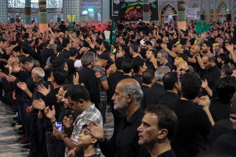 عزاداری هیئت علی اصغری آران و بیدگل در شب عاشورای حسینی