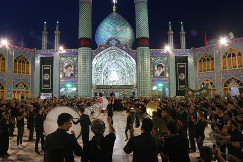 عزاداری هیئت علی اصغری آران و بیدگل در شب عاشورای حسینی