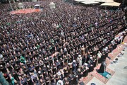 تصویر هوایی تایم‌لپس از حضور دسته‌های عزاداری و نماز جمعه عاشورایی در حرم مطهر حضرت معصومه(س)