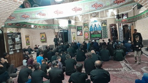 تصاویر/ مراسم عزاداری شب عاشورا در مسجد جامع تکاب