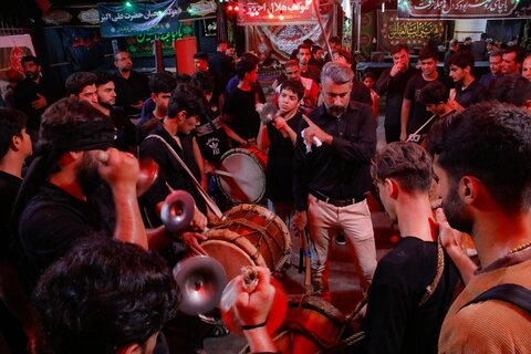 تصاویر/ حال و هوای بوشهر در شب عاشورا