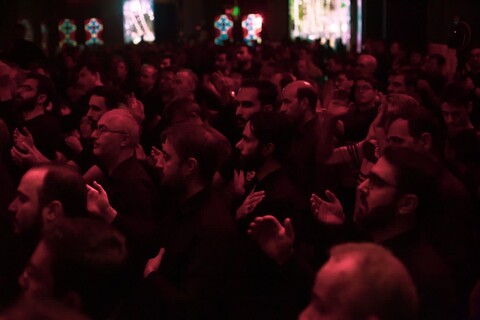 تصاویر/مراسم شب عاشورای انصار المهدی اصفهان