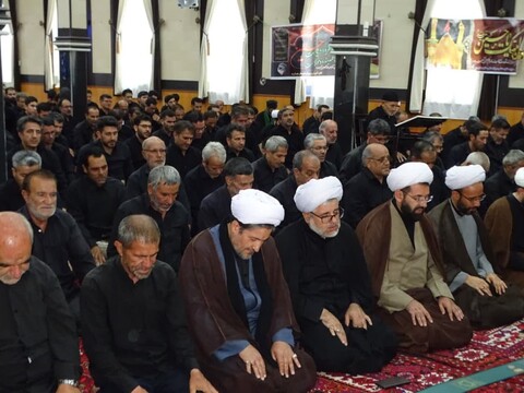 تصاویر/ اقامه نماز جمعه ظهر عاشورا در شهرستان چهاربرج