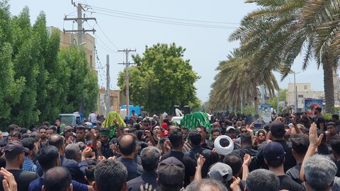 تصاویر/ عزاداری روز عاشورا در شهرستان قشم