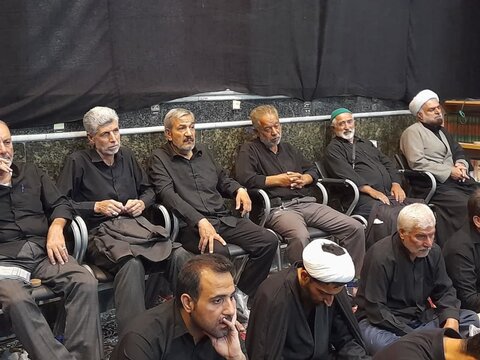 تصاویر/ مراسم عزاداری عاشورای حسینی از طرف نمایند ه ولی فقیه در کاشان
