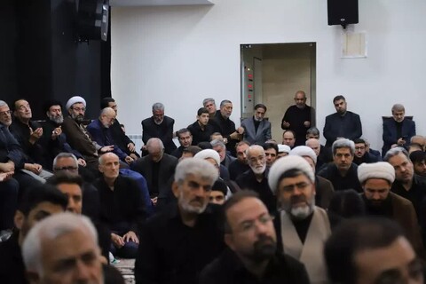 عزاداری عصر عاشورای حسینی از سوی نماینده ولی فقیه در آذربایجان شرقی