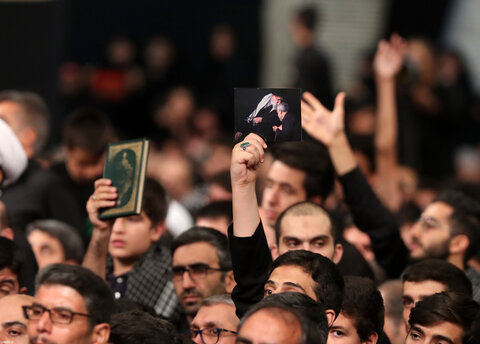 تصاویر/ آخرین شب مراسم عزاداری حضرت اباعبدالله الحسین علیه‌السلام با حضور رهبر انقلاب