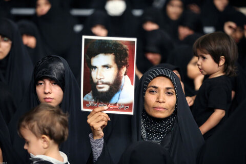 بالصور/ مجلس العزاء لليلة السبايا في حسينيّة الإمام الخميني (قده)