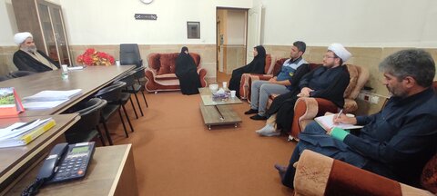 جلسه با کمیته امداد امام خمینی ره شهرستان البرز