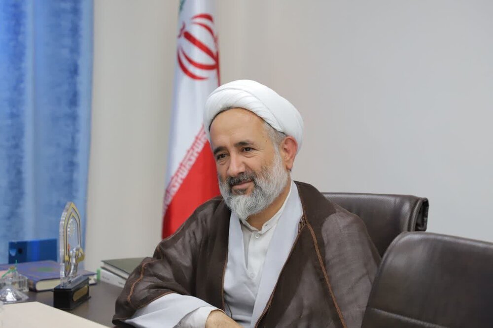دشمن با تحریم و جنگ رسانهای به دنبال کاهش تابآوری جامعه است دشمن با تحریم و جنگ رسانهای به دنبال کاهش تابآوری جامعه است