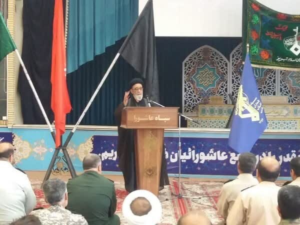 دفاع از اسلام و نظام امر به معروف است