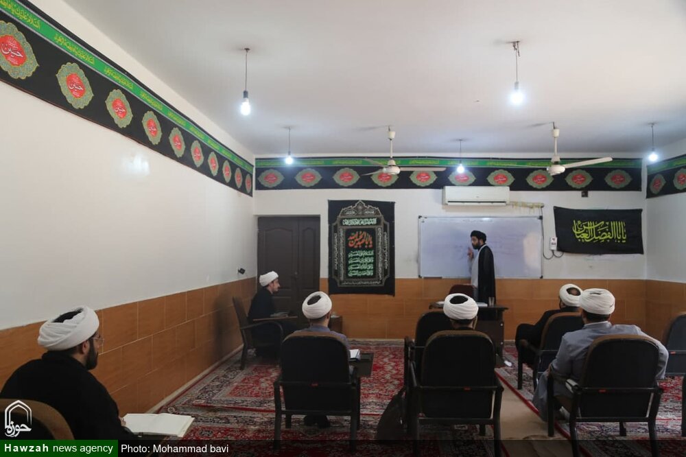 برگزاری دوره آموزش و نقد فلسفه غرب در موسسه فلسفه اسلامی حوزه خوزستان