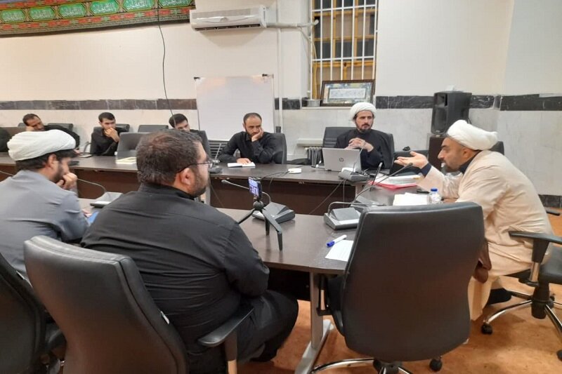 نشست علمی «کلام معیار» در حوزه علمیه کرمانشاه برگزار شد