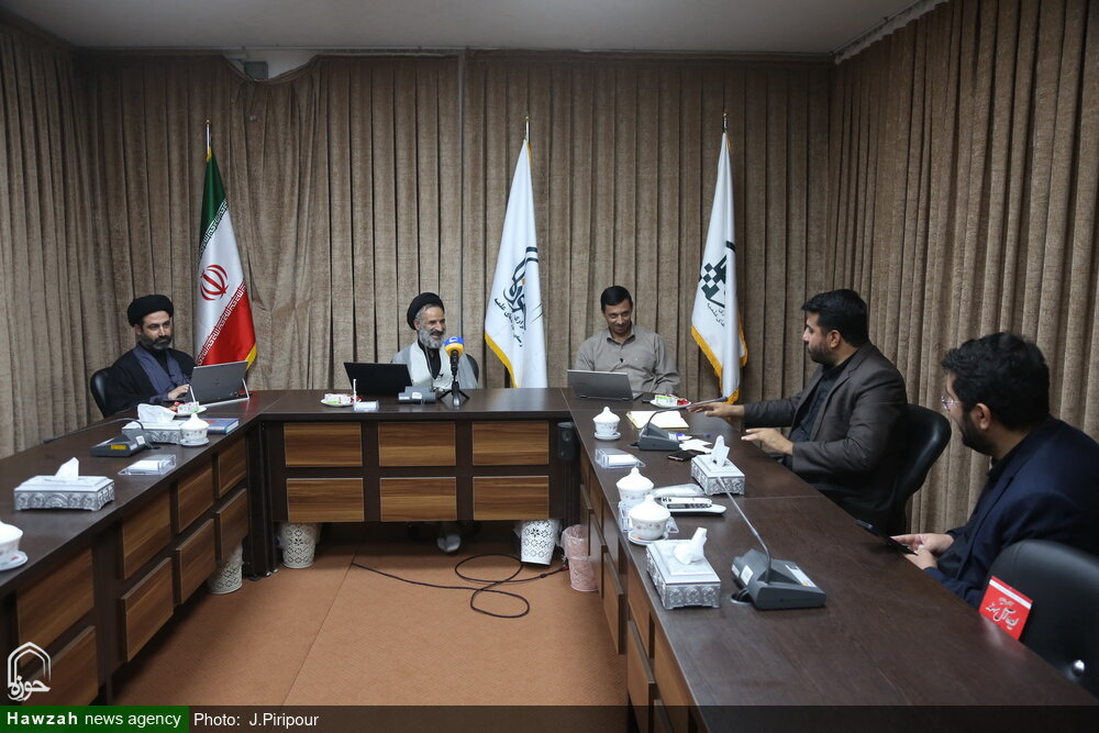 هر آنچه باید درباره لایحه برنامه هفتم بدانید/پشت صحنه این لایحه مکتب نئولیبرالیسم است/ نرخ رشد ۸ درصدی کاملا عملیاتی است/ فاجعه ای بنام خصوصی سازی در برنامه هفتم / شُک ارزی در راه است