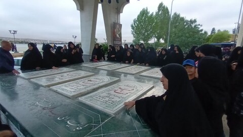 تصاویر/ اجتماع بزرگ «رهروان زینبی» در اردبیل