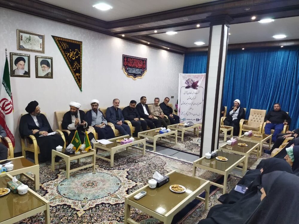 دشمن به دنبال گسست بین نسل انقلاب و جوان است