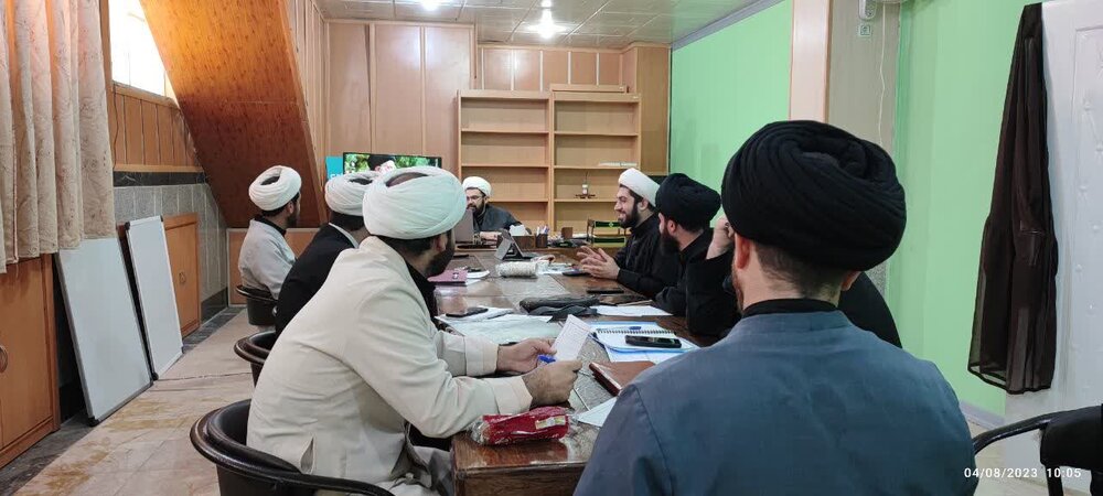 برگزاری کارگاه مهارت افزایی و هم‌اندیشی ویژه اساتید مشاوره‌ داوطلبین جدید الورود حوزه خوزستان