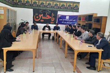 از روش‌های خلاقانه و موثر در ترویج کتابخوانی استفاده شود