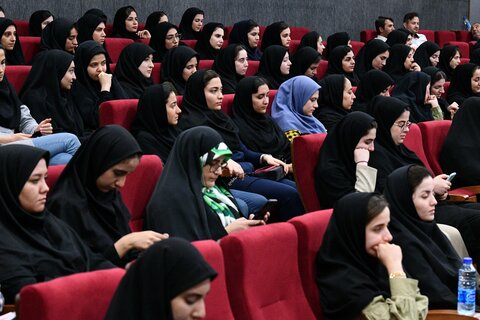 تصاویر/  آیین افتتاح جشنواره قرآن و عترت دانشجویان کشور در ارومیه