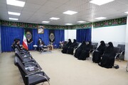 تصاویر / دیدار کارکنان حوزه علمیه خواهران لرستان با نماینده ولی فقیه در استان