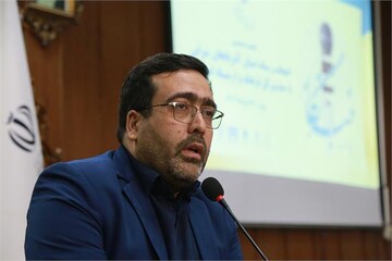 خبرنگاران برای ارتقاء دانایی و آگاهی جامعه تلاش می کنند