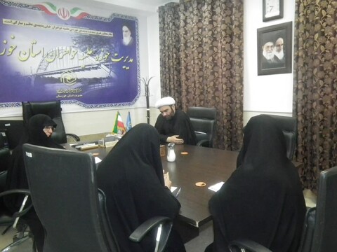 برگزاری جلسات آسیب شناسی امور پژوهشی طلاب مدارس علمیه سطح سه خواهران خوزستان