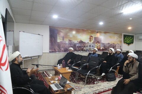 تصاویر/ برگزاری دوره دانش افزایی ویژه سرگروه های دوره میثاق طلبگی حوزه علمیه خوزستان