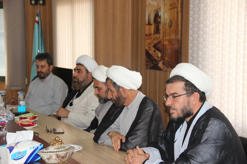 تصاویر / مدیر حوزه علمیه استان قزوین در جلسه ستاد اربعین حسینی استان قزوین