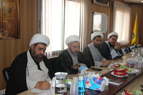 تصاویر / مدیر حوزه علمیه استان قزوین در جلسه ستاد اربعین حسینی استان قزوین