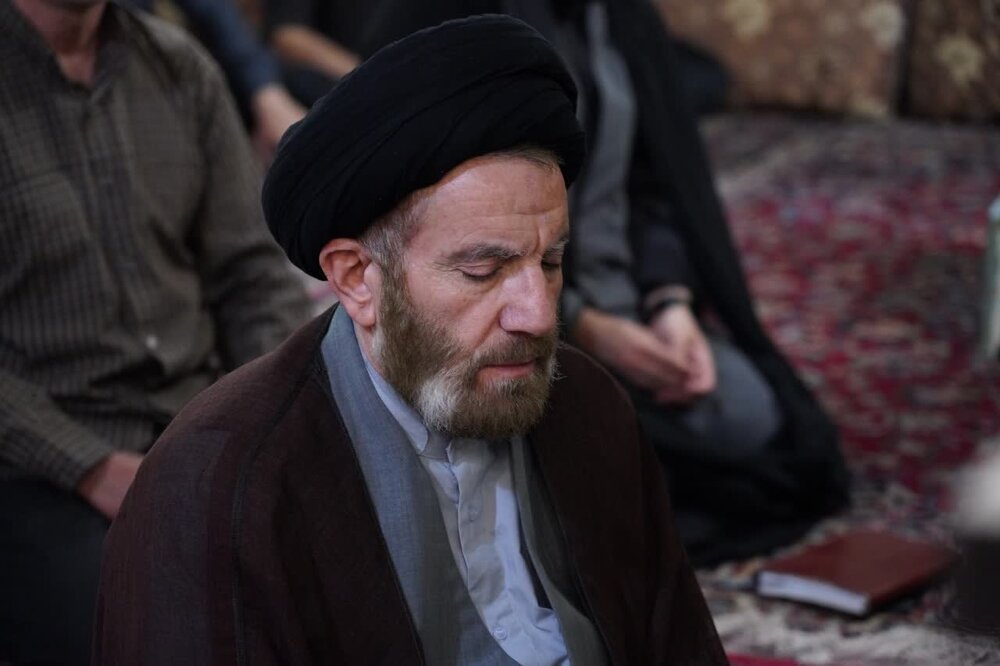 تصاویر/ تجمع اصناف لرستان در محکومیت اهانت به ساحت مقدس قرآن کریم