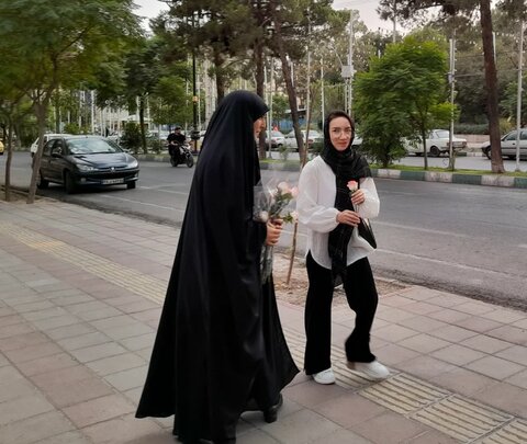تذکر لسانی به بانوان بد حجاب و تقدیر از بانوان محجبه در ساوه