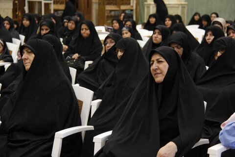 تصاویر /اجتماع خواهران مبلغه وفعال فرهنگی استان قزوین در اهانت مجدد کشور سوئد به ساحت قرآن مجید -عکس -حسین حاجی عزیز خانی