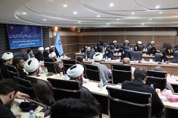 تصاویر / دیدار نخبگان و فعالان فرهنگی استان همدان با رئیس سازمان تبلیغات اسلامی