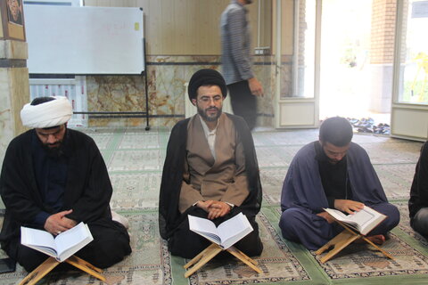 تصاویر / بازدید  مدیر حوزه علمیه استان قزوین از کلاسهای قرآنی طلاب مدارس علمیه قزوین