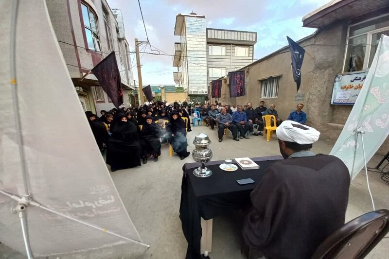 برگزاری مجالس روضه در کوچه های شهرک شهدای سنقر کلیایی + عکس
