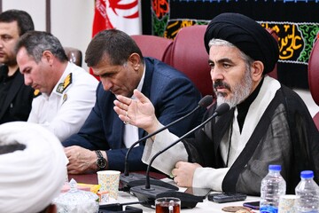 مسئولین از فرصت های مدیریتی برای خدمت به مردم استفاده کنند