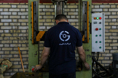تصاویر / بازدید از سه واحد تولیدی در شهرک صنعتی لیا توسط نماینده ولی فقیه در استان قزوین