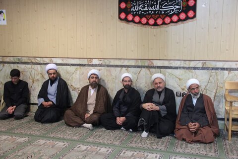 تصاویر / دوره میثاق طلبگی با حضور مدیر حوزه علمیه استان قزوین