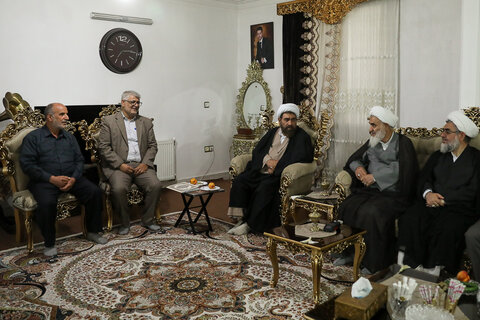 تصاویر / تقدیر امام جمعه قزوین از اهالی روستای پیر یوسفیان در عرصه زکات