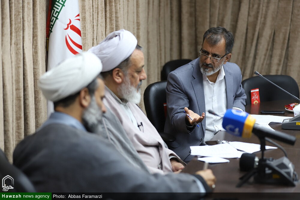 تبلیغ در سطح یک حوزه هیچ جایگاهی ندارد/ تبلیغ در اولویت چهار و پنج برنامههای حوزه است