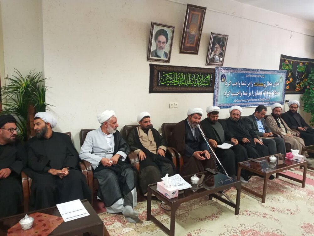 مرکز خدمات حوزه از مبلغین حمایت می کند