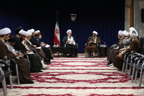 دیدار دبیر شورای عالی انقلاب فرهنگی با آیت الله اعرافی