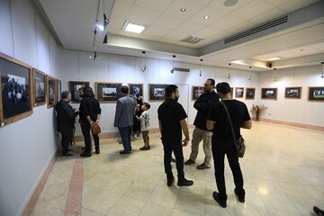 برپایی نمایشگاه «خیمه‌های سوخته» در قم