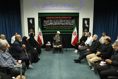تصاویر / دیدار جمعی از آزادگان سرافراز قزوین با نماینده ولی فقیه در استان قزوین
