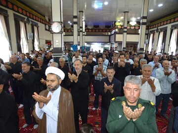 تصاویر/ اقامه نماز جمعه چهاربرج
