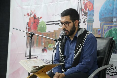 تصاویر/ محفل انس با قرآن ویژه داوطلبین جدیدالورود حوزه علمیه خوزستان