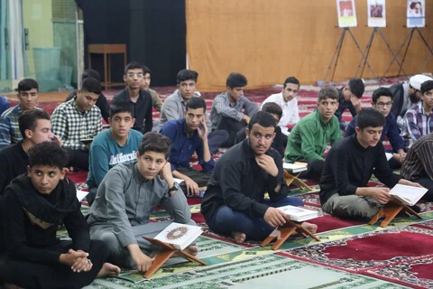 تصاویر/ محفل انس با قرآن ویژه داوطلبین جدیدالورود حوزه علمیه خوزستان